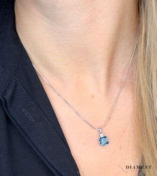 Złota zawieszka  DIAMENT 585 diament, topaz London Blue ZP 11464 LBT 💎 Złota zawieszka wykonana z najwyższej jakości białego złota próby 585 (8).JPG